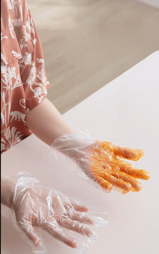 Компостируемите ръкавици са много добре устойчиви на масло